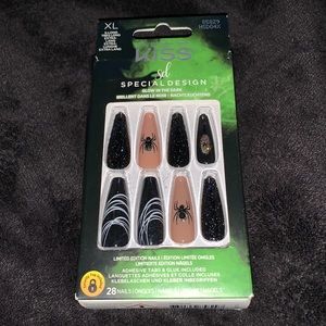 KISS XL Press-On Nails